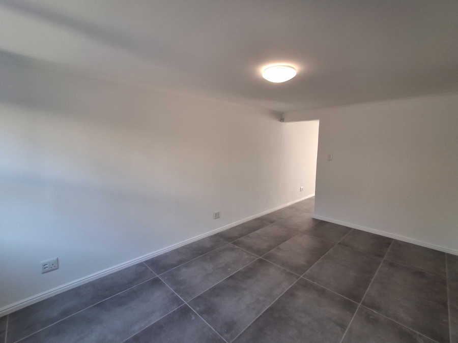 To Let 1 Bedroom Property for Rent in Stellenberg Western Cape